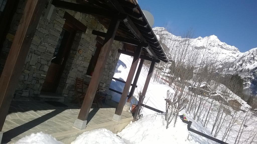 Residence Casa Dei Fiori Alagna Valsesia Pokój zdjęcie